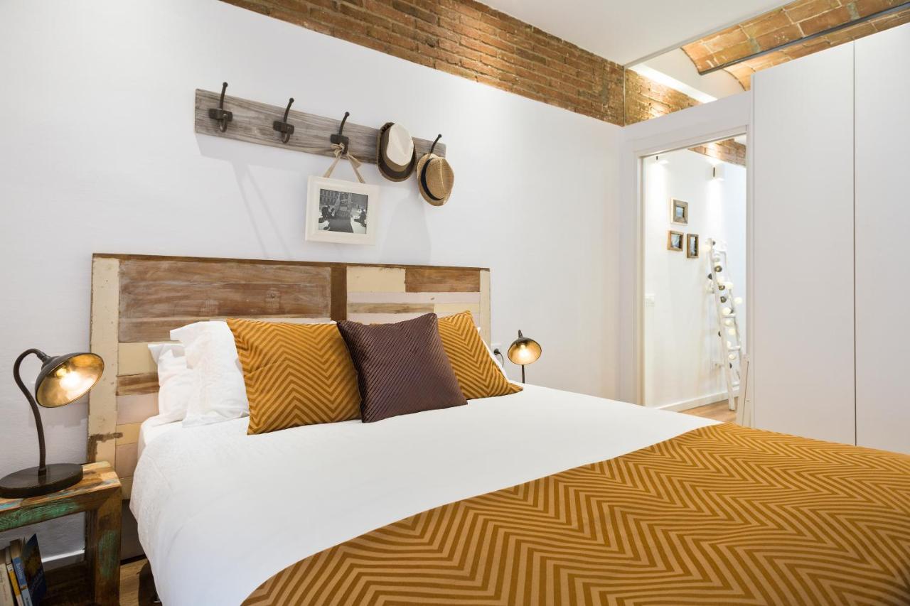 Charming Parallel Apartment